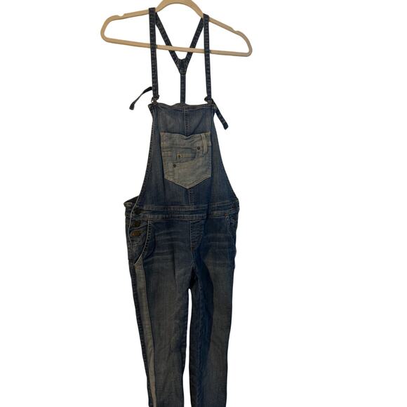 Guess Jeans Overalls size 24 like new!!!! adjustable straps Y2K - Picture 1 of 6
